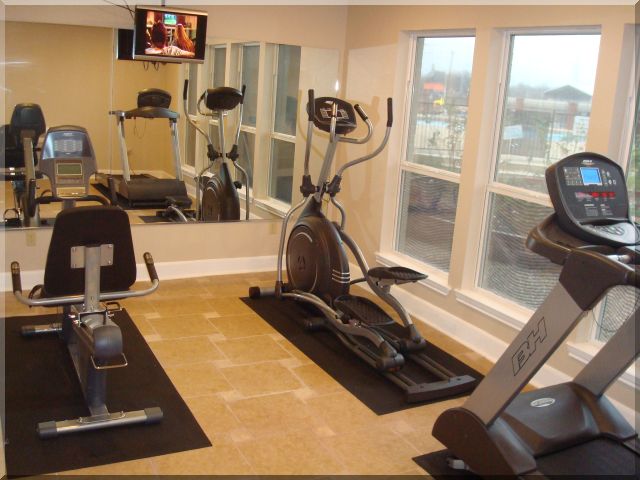 Relax and workout at the Bays Inn & Suites Fitness Center